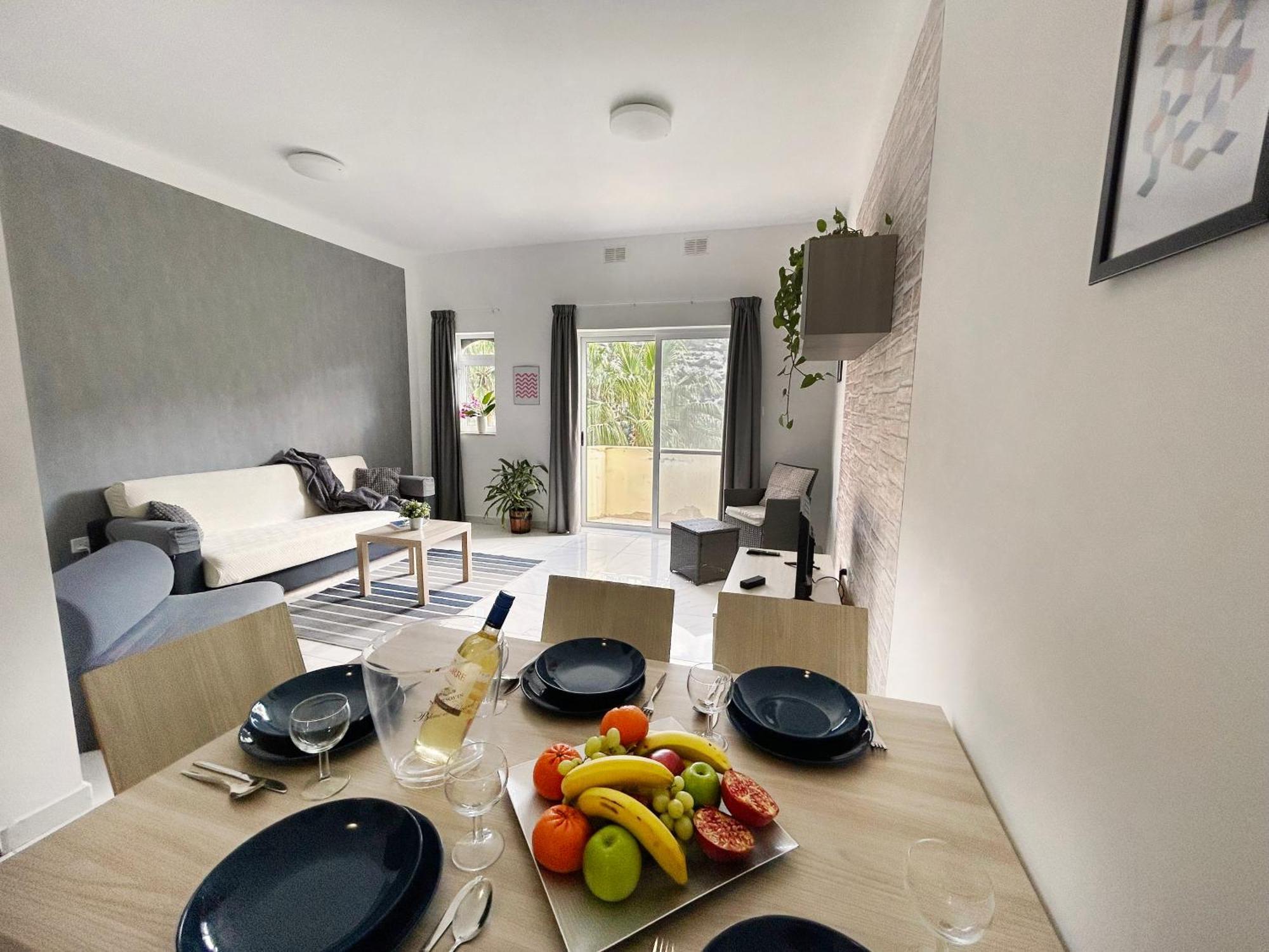 Arzella Apartments Xlendi Stylish Stay Near Beach Local Eats Exterior foto